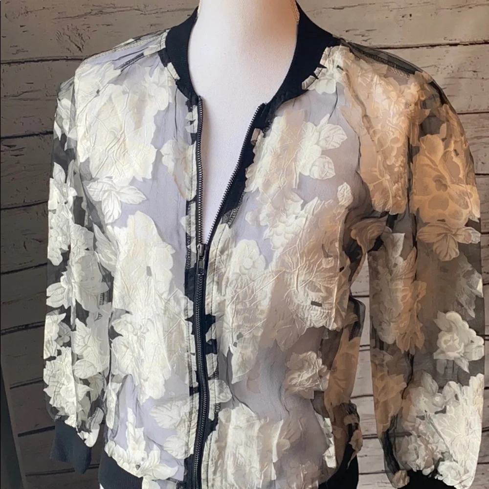 Hot & Delicious Blk Sheer Floral Bomber Small